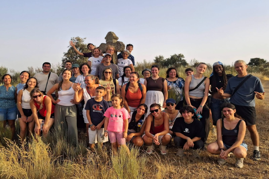 68.º Campo de Trabalho Voluntário Internacional: jovens europeus recuperam património tradicional edificado de Uva